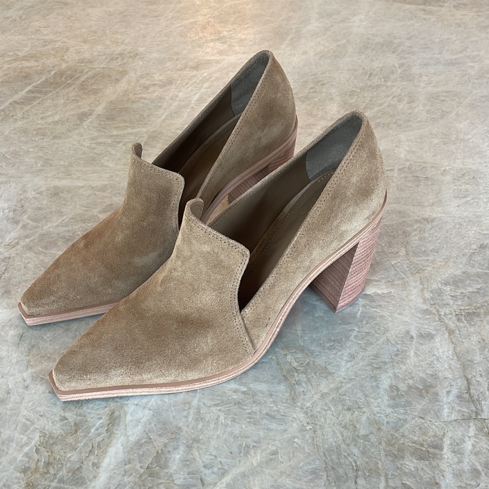 Vince Camuto Wevenly heels size 9.5